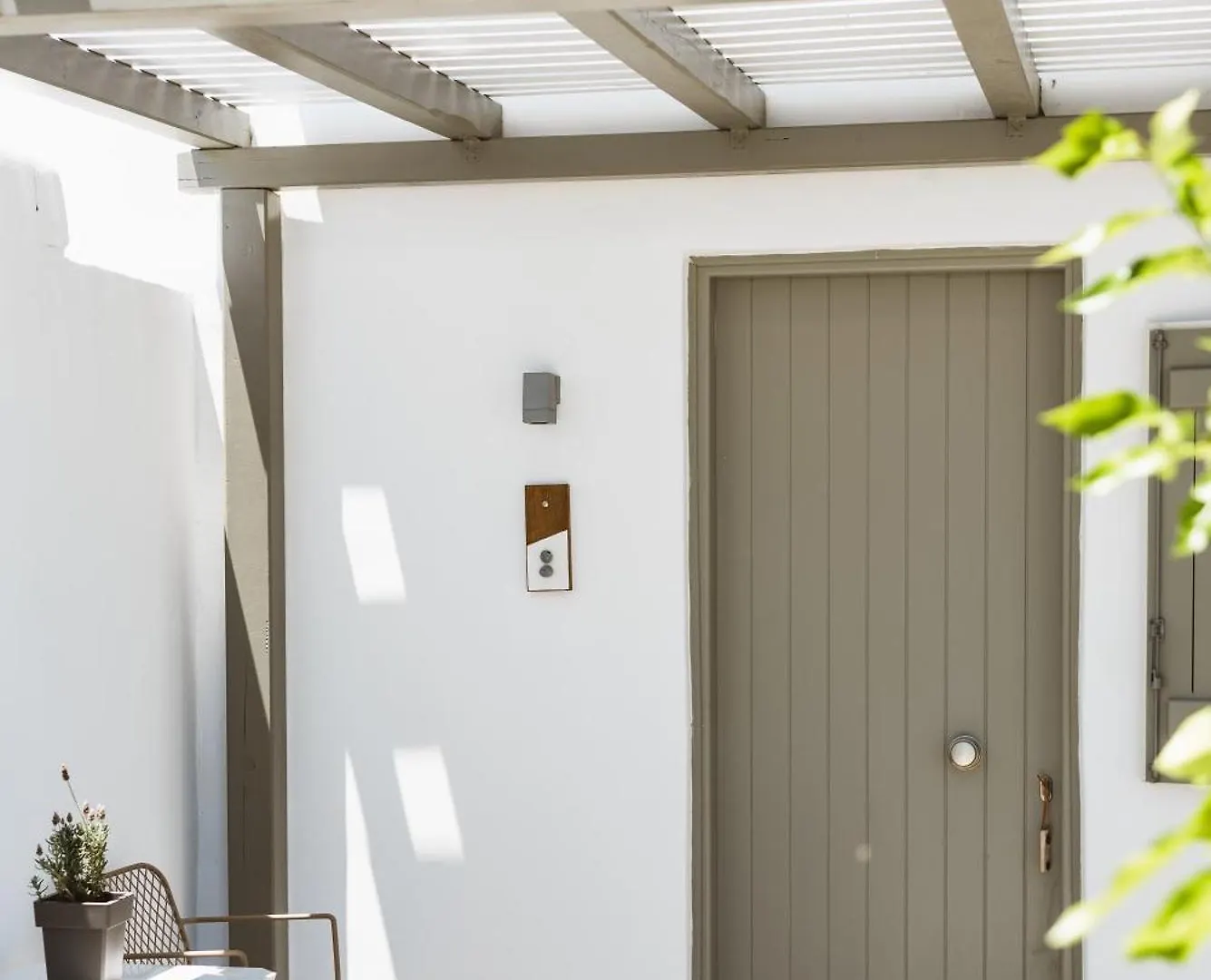 White And Grey Daire Mykonos Town